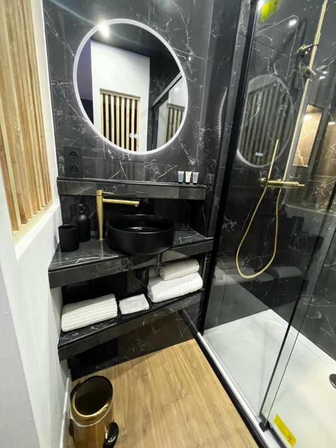 Ck Suite & Spa Reims Bagian luar foto